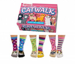 Colorful, patterned cat-themed socks in sizes 37-42. Features a variety of playful cat designs including polka dots, stripes, and cartoon cat faces.