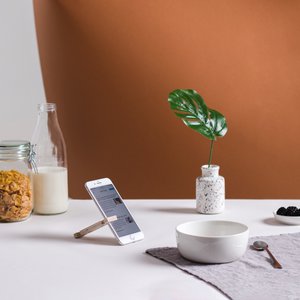 Mobile holder. - DEHOOK