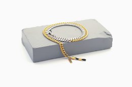 B Sides - Brillenketting