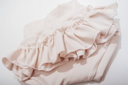 Hellbeige Bloomers mit Rüschen
