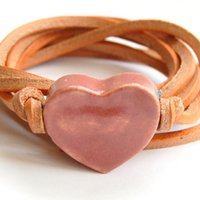 Natural leather bracelet with old pink heart