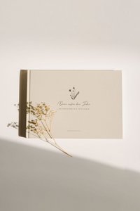 Baby-Tagebuch "DEINE ERSTEN DREI JAHRE"