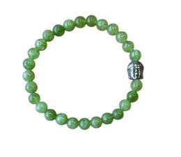 Olivine-colored beaded bracelet with Buddha bead, made of natural materials, suitable for casual or formal wear.