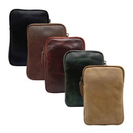 Leather phone bag with adjustable shoulder strap in 5 colors - black, green, cognac, taupe, and dark blue. Made of high-quality leather material, suitable for ladies and gentlemen. Includes a card holder compartment.