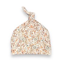 Button hat love flower