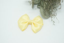 Satin regular bow