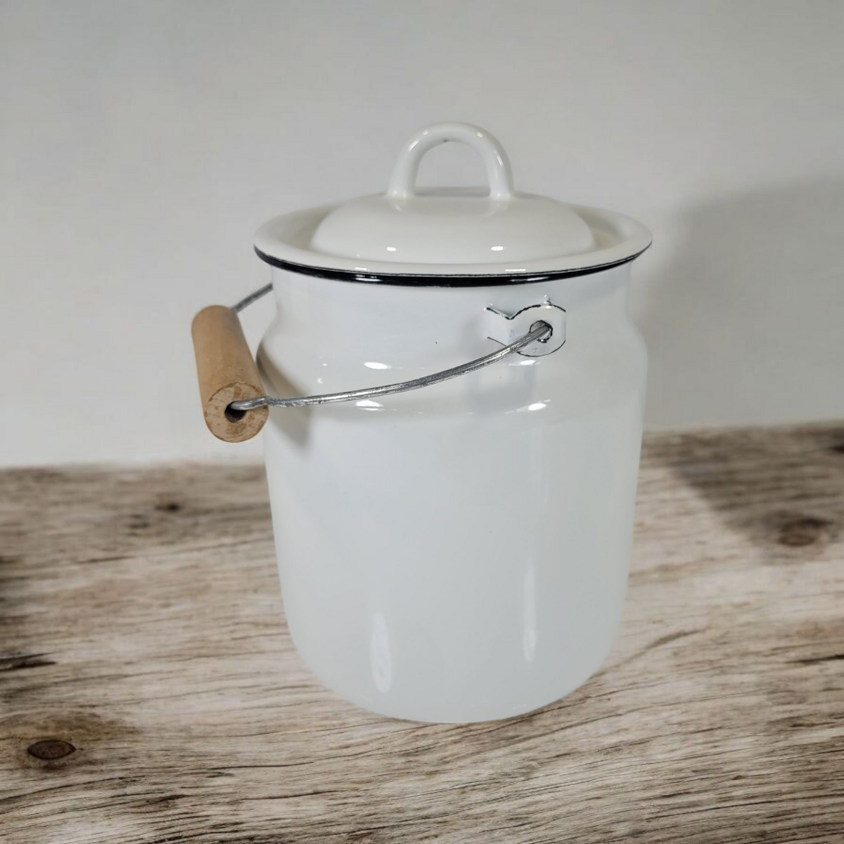 Enamel jug from Ukraine | Vintage | Fair Trade for Peace