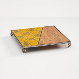 "Pissy" coaster made from recycled scrap metal and scrap wood upcycling | different shapes and colors