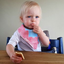 Puntslab Kriss Cross - baby slabbetje