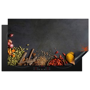 Inductie beschermer - Kruiden - Eten - Specerijen - Zwart - Paprika - Kaneel - Kookplaataccessoires - Afdekplaat voor kookplaat - Inductiebeschermer - Inductiemat - Inductieplaat mat - Keuken decoratie