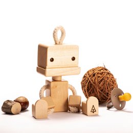 Roro Das hölzerne Roboterspielzeug