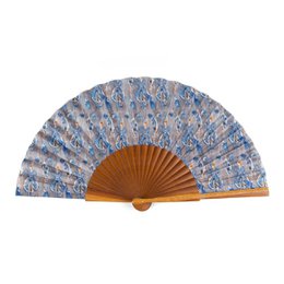  A gray folding fan made of 100% silk and natural wood, featuring a floral pattern in shades of blue and white.