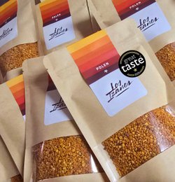  Golden yellow bee pollen granules, kraft paper packaging, natural organic product, 150g size.