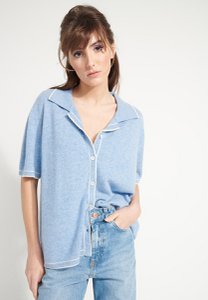 AVA 2 Sky blue oversized off-plane cashmere blouse