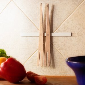 Magnetische Salatgabeln aus Holz