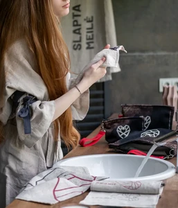 Linnen badlakenset Secret Love Grijs/Rood 2 st.