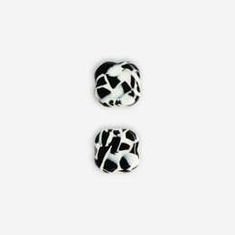  Stud earrings with a black and white dotted pattern.