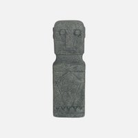 Maun Kik Lima Stone Statue