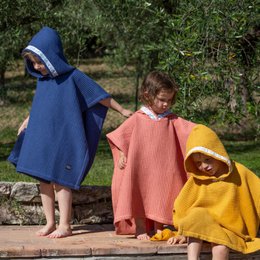 Witte honingraat babybadponcho