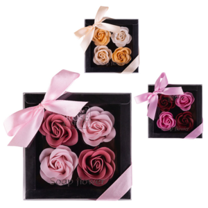 Tussen cadeaubon met 4 x 4g »Baden Confetti | Soap Roses in Dark Gift Packaging With Loop | Rozengeur