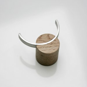 Wall hook DEER, oak, steel