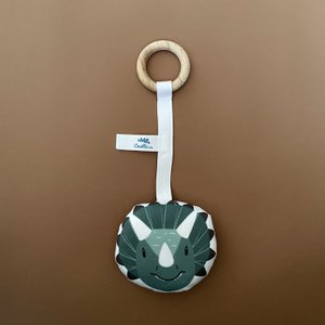 Dinosaurier-Beißring aus Holz und Stoff