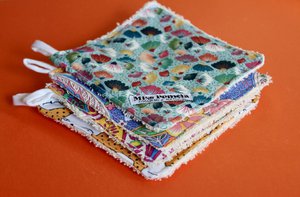 WIEDERVERWENDBARE REINIGUNGSSCHEIBE AUS BAMBUSFASER