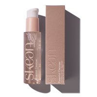 Foaming face cleanser and make-up remover with Aloe