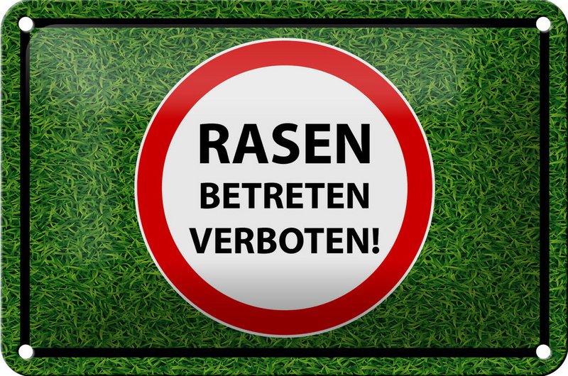 Tin Sign Notice 18x12cm Lawn No Trespassing Decoration