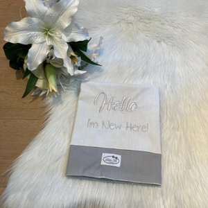 Laken "Hello I'm New Lord!" Classic Love Gray