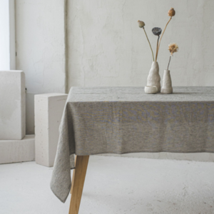 Tischdecke aus naturbelassenem Stonewashed-Leinen