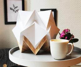 Lampada da Tavolo Origami in EcoLegno e Carta - misura S