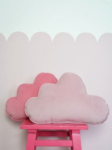 Velvet Wolkenkussen voor babykamer "Zacht roze"