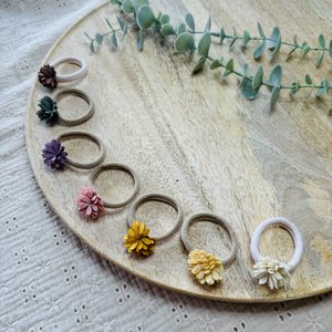 Haargummis Blumen Verschiedene Farben