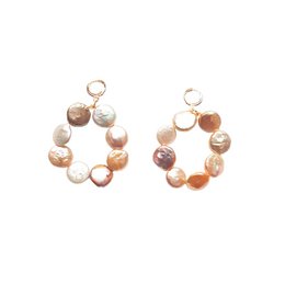  Pastel pink freshwater pearl hoop earrings with a natural, organic shape and texture. The earrings feature irregularly shaped pearls in shades of pink, creating a unique and feminine accessory.