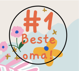  A round, pink and orange mood light with the text "Lieve Oma" (Dear Grandma) printed on it. The mood light is surrounded by several white gift boxes with bows, creating a cozy and thoughtful gift set.