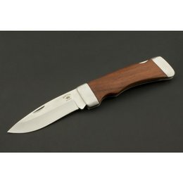 A red fox-themed pocket knife with a 440C stainless steel blade and a wooden handle.