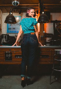 Jeans with pinstripe embroidery