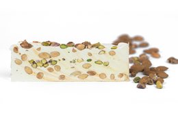  Cream nougat bar with visible honey, almonds, pistachios, rectangular shape, 200g confectionery candy