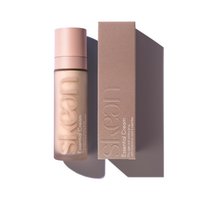 Anti-aging moisturizer with hyaluronic acid and peptides