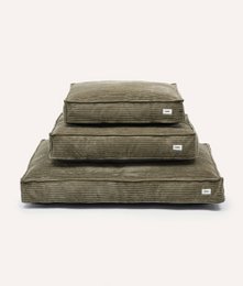  Green corduroy dog bed, medium and large sizes available, with removable cover. Rectangular shape, textured corduroy material, suitable for pets.
