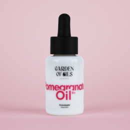 Pomegranate face oil, 30ml, organic, for dry and sensitive skin, hydrating and nourishing.