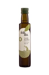 Extra virgin olive oil in a 250ml bottle. Smooth, rich flavor with a light green color.