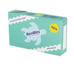 Peppermint-flavored chewing gum in a blue and white package with star-shaped pieces.