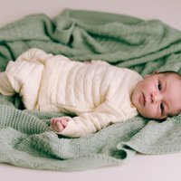 Mint diamond blanket