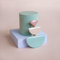 porseleinen broche Giocara