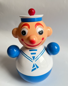 tuimelaar matroos L 28 cm.