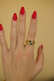 Harpa - Signet Ring for Women