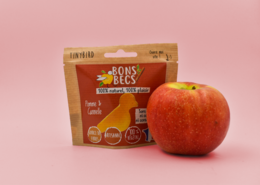 Apple and cinnamon bonbons, sweet and spicy candy with natural flavors.