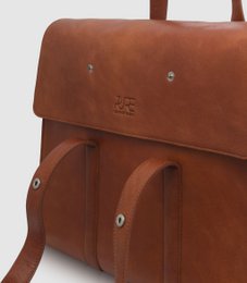 Kuffert LESATH cognac